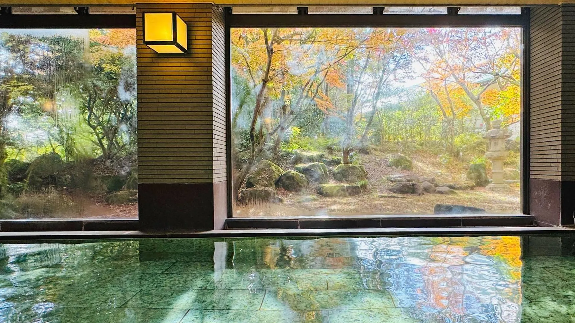 旅館 ホテル 龍宮殿 箱根町